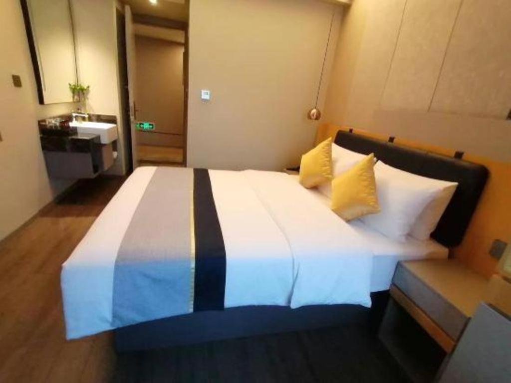 Home Inn Kunming Baita Road Dış mekan fotoğraf