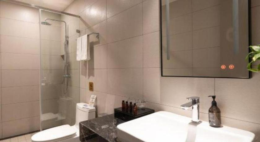Home Inn Kunming Baita Road Dış mekan fotoğraf